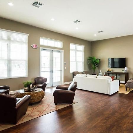4Br Community Pool Across The Street Wl8989 Villa Kissimmee Exterior photo
